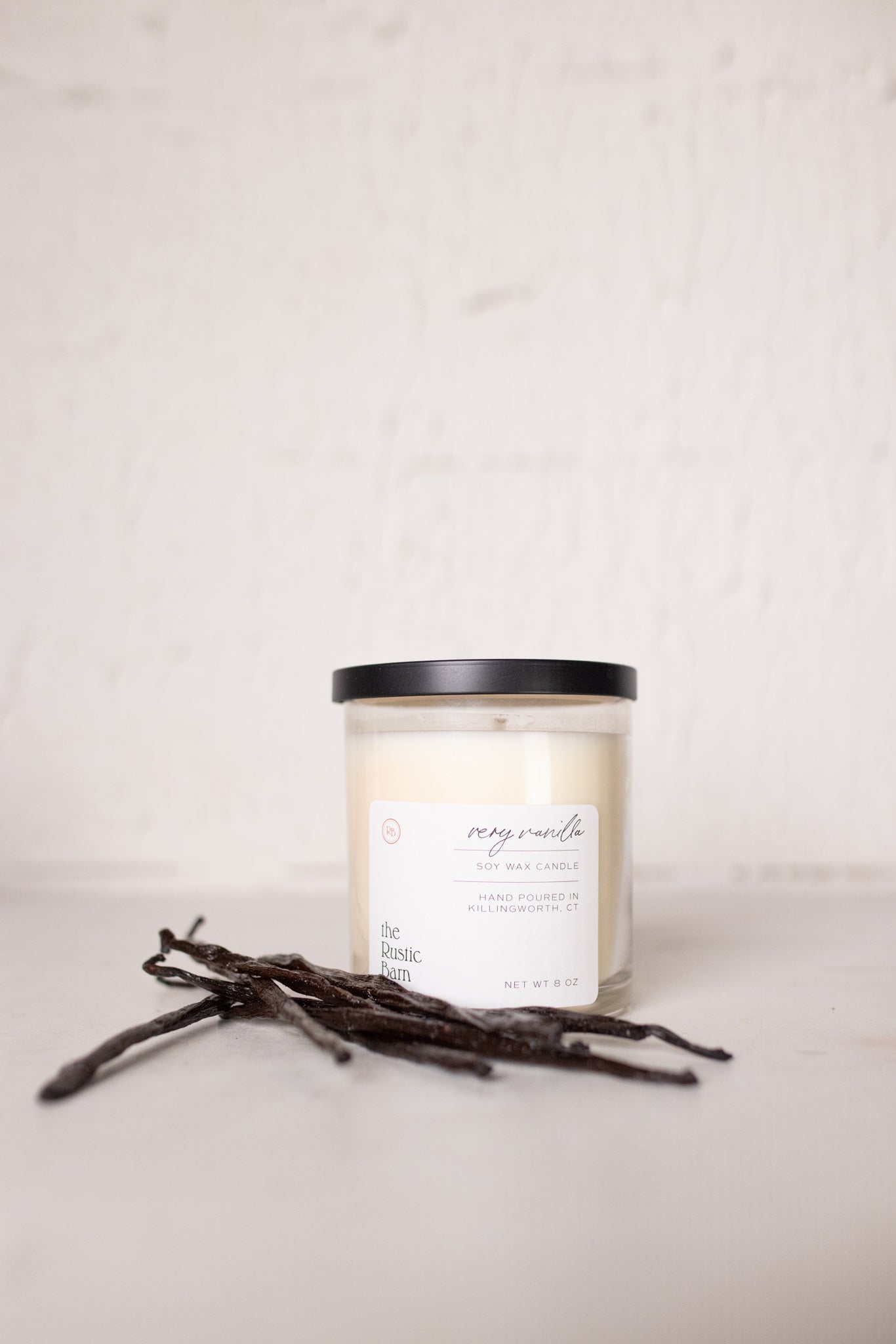 vanilla scented hand poured soy candle at the rustic barn in Killingworth ct