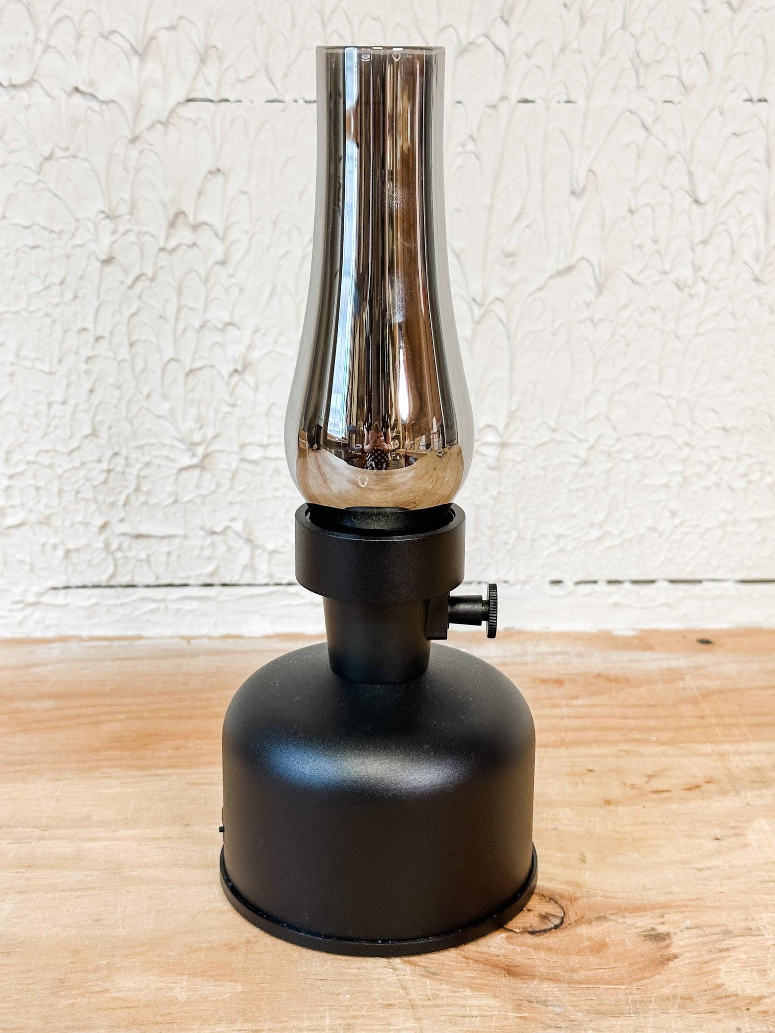 vintage LED rechargeable dimmable lantern at the rustic barn in killingworth CT