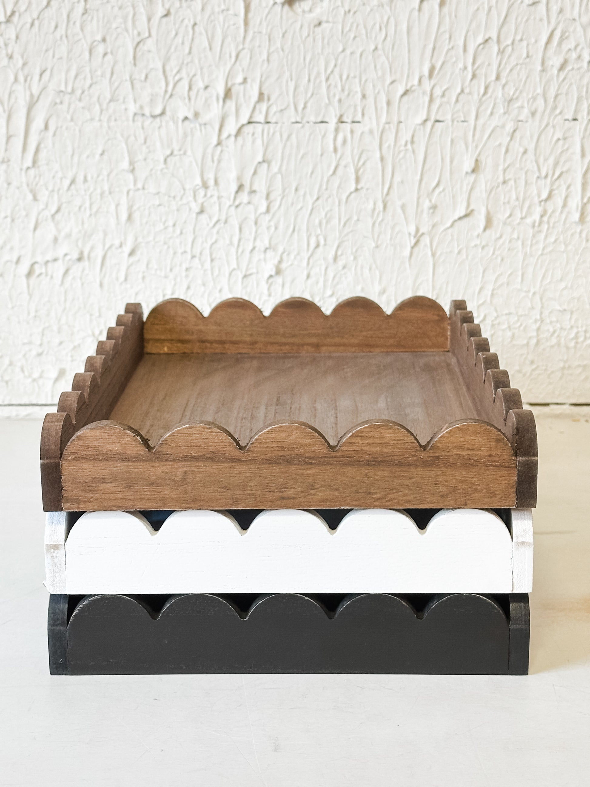 wooded scalloped trays in 3 colors at the rustic barn in killingworth ct